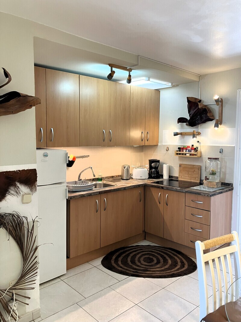 Fully equipped kitchen