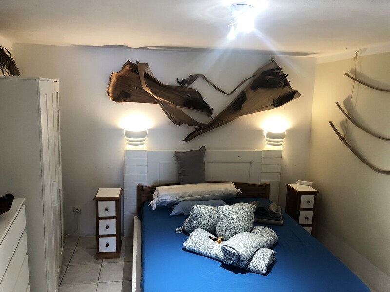 Bedroom with natural ambience